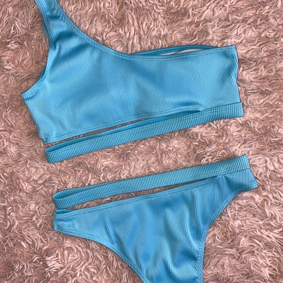 BLUE ONE-SHOULDER BIKINI TOP & CHEEKY BOTTOMS · SIZE S · NWOT - Picture 6 of 7